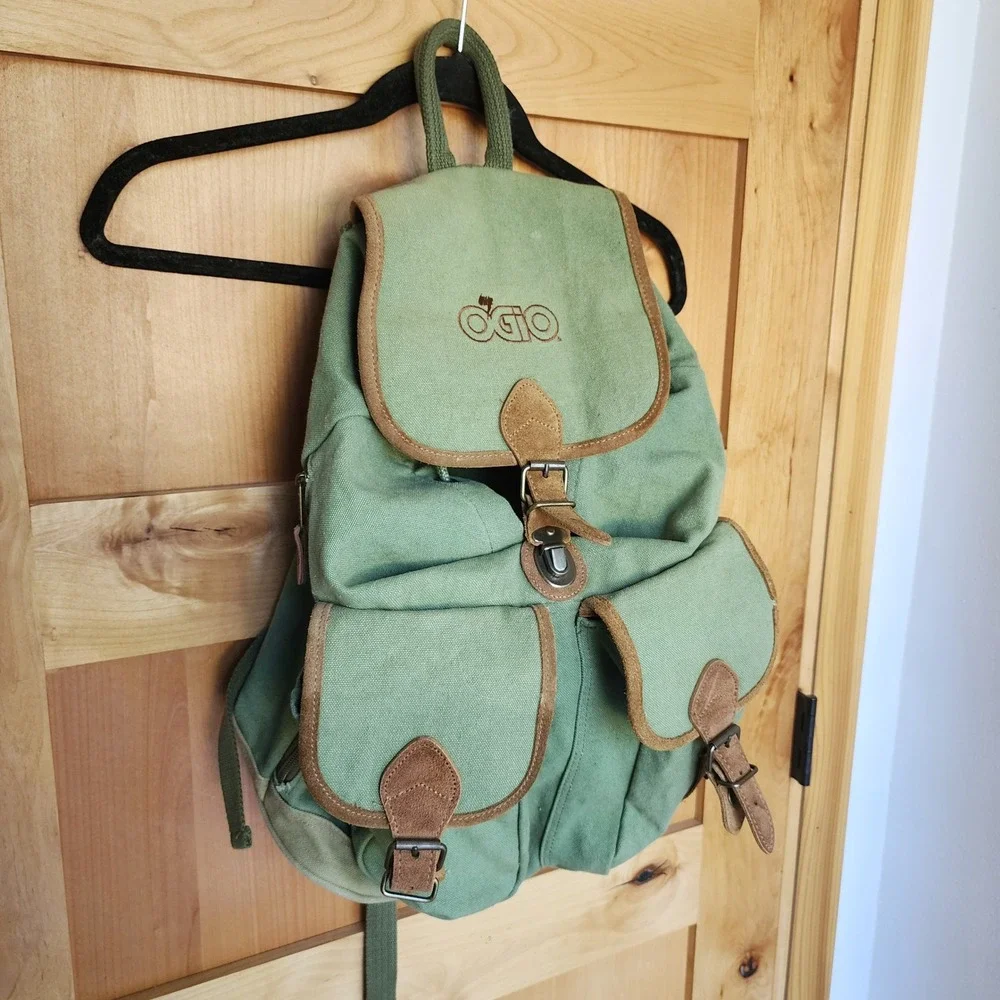 OGIO Green Canvas Backpack Rucksack Vintage Style Utility Gorpcore Hipster